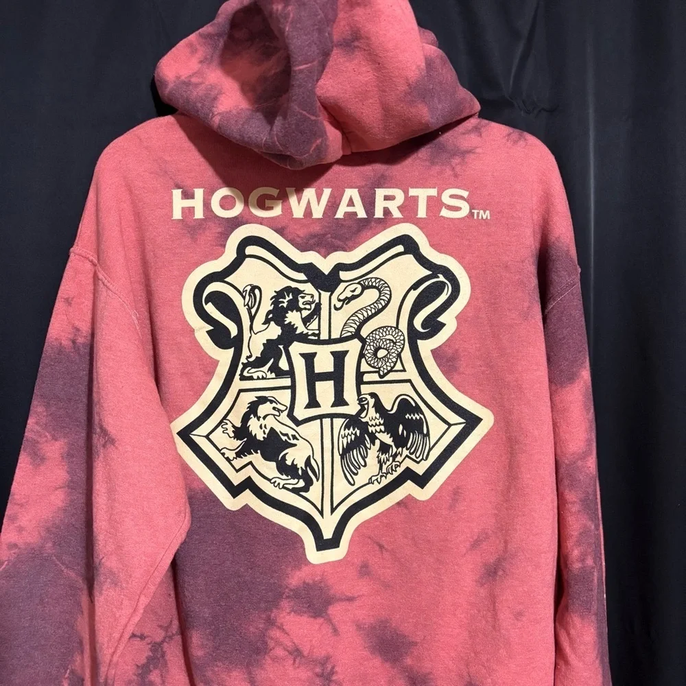 Harry Potter Hoodie size M Gryffindor Tie Dye Lion Crest Wizarding World - Picture 5 of 7
